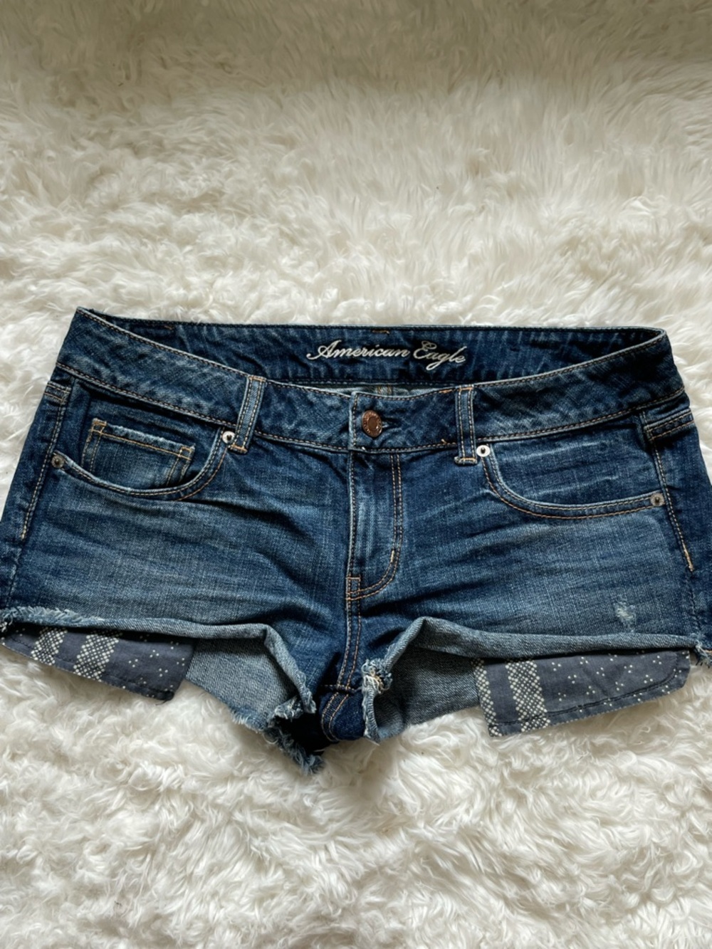 American Eagle Outfitters Indigo Denim Rolled Cuff Jean Shorts